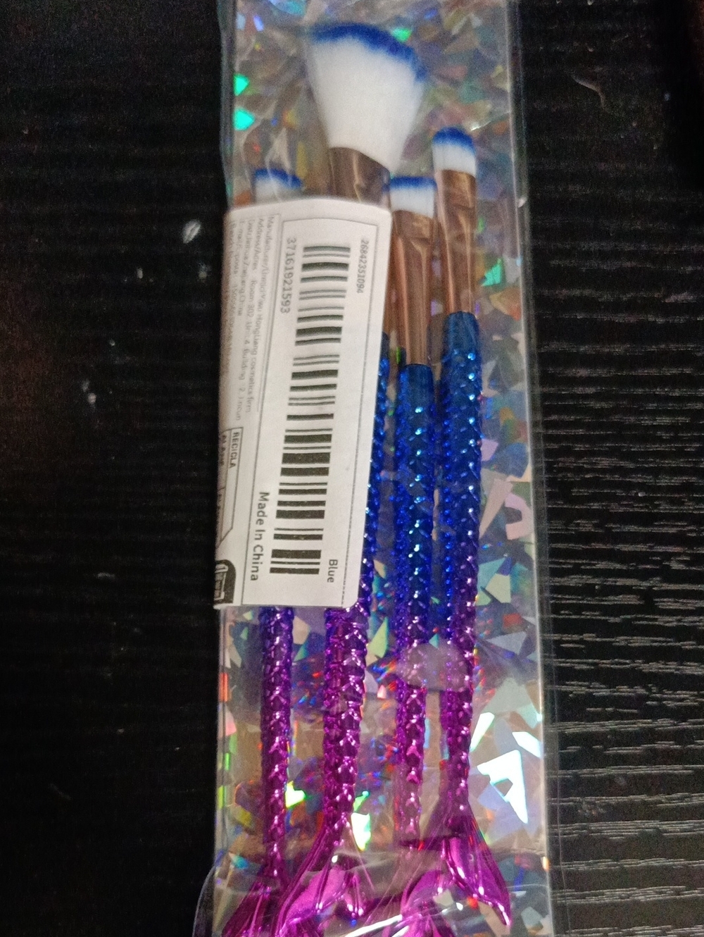 4 Pack Mermaid-Style Makeup Brush Set in Blue & Purple